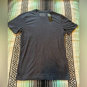 Banana Republic Premium Wash Navy blue Tee Shirt - Small